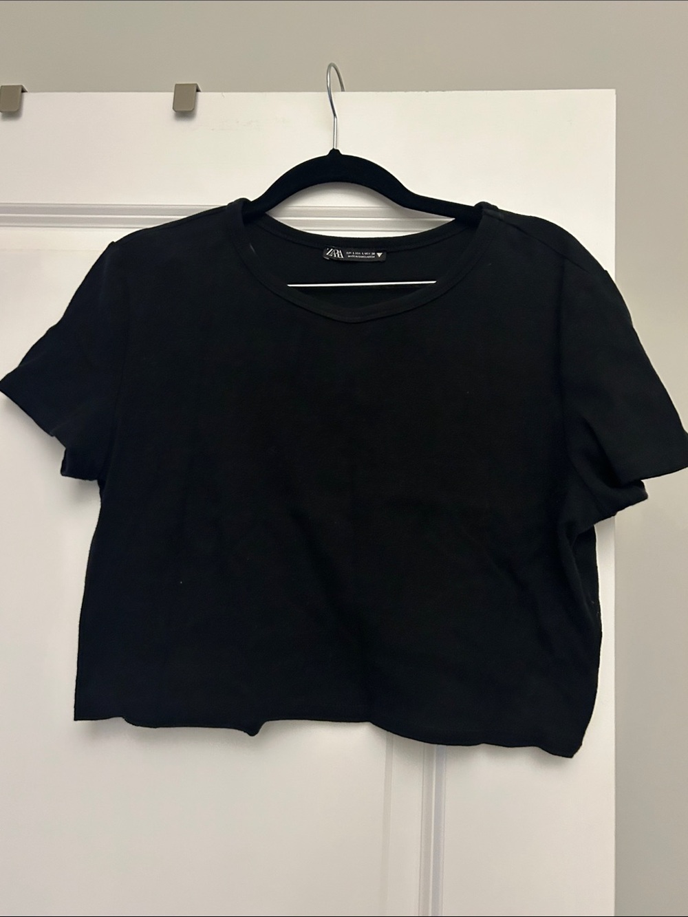 Zara Black Cropped Tee - Women's Short Sleeve Crewneck